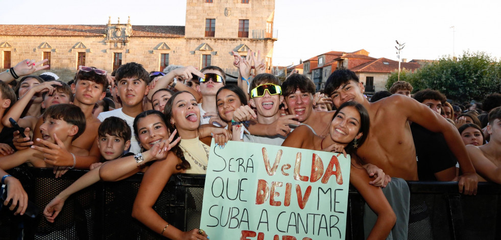 La música urbana abarrota Fefiñáns en un Albariño que ya tiene ganador del concurso: “Fue cuestión de pequeños matices”