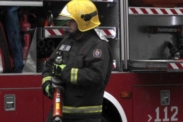 Bomberos 4 1 1