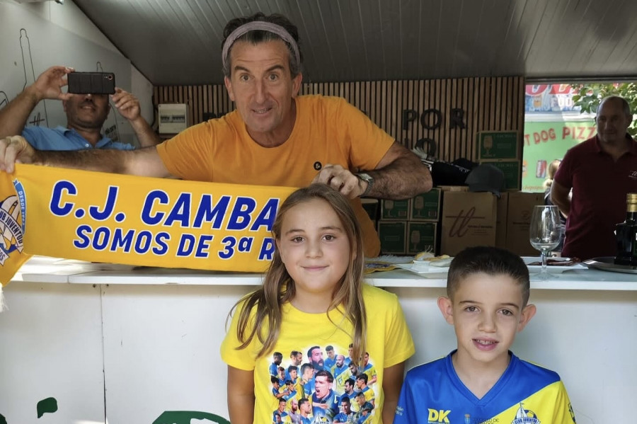 Luis Zahera se une a la "Marea Amarilla" en la Festa do Albariño