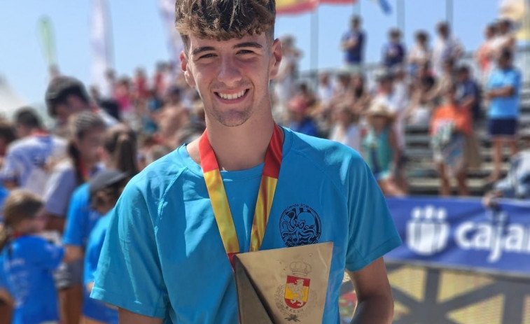 El vilagarciano Bruno Gómez se proclama campeón de España en balonmano playa