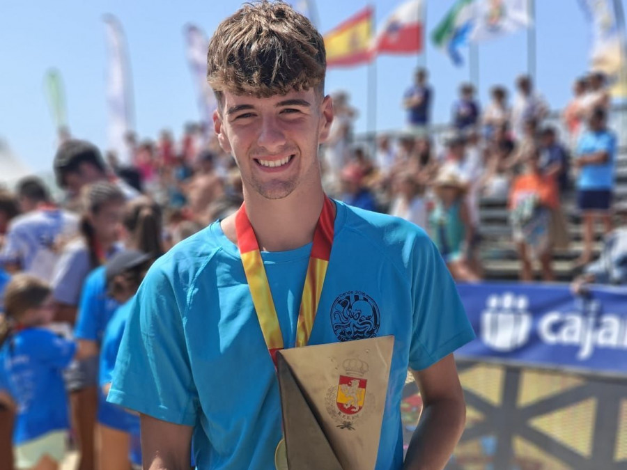 El vilagarciano Bruno Gómez se proclama campeón de España en balonmano playa