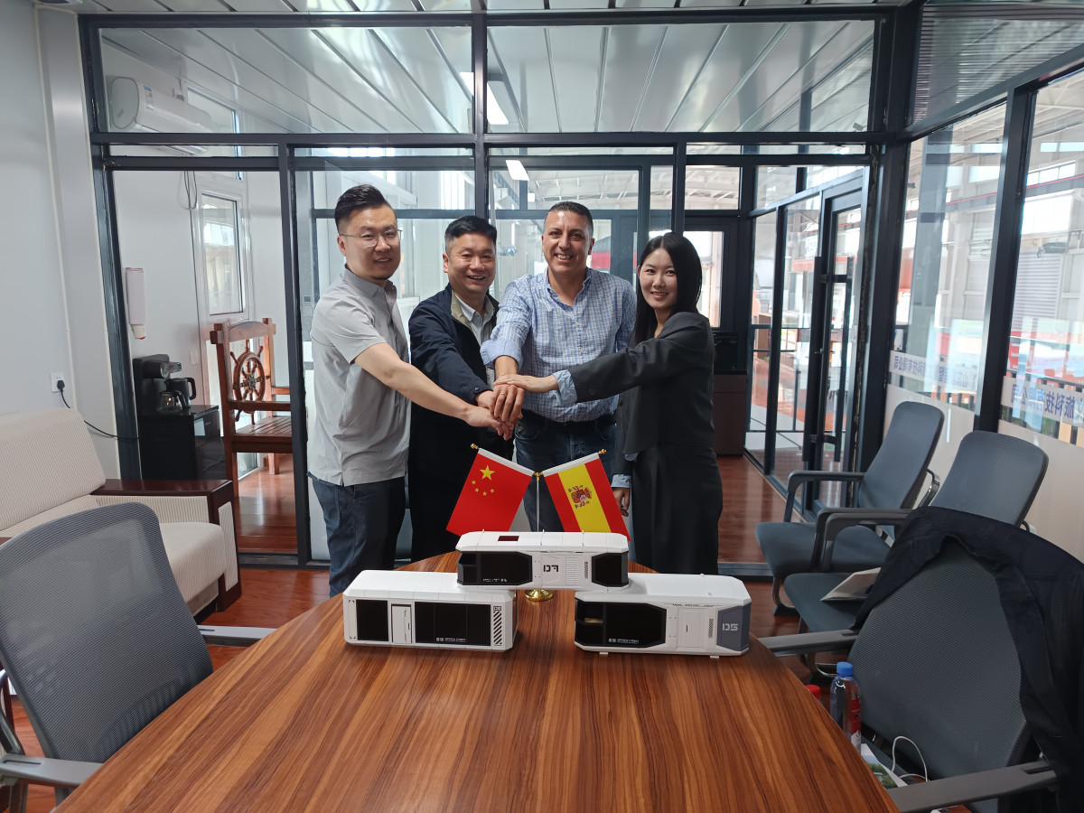 Reunion china casas capsula