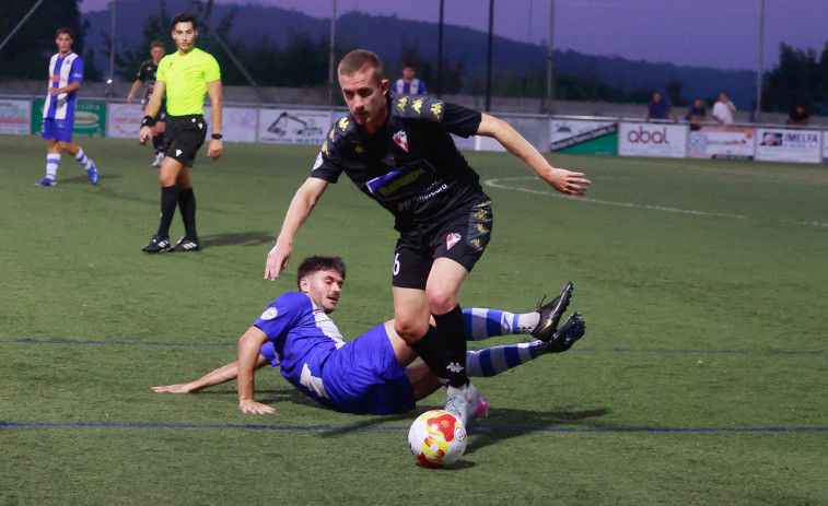 Arosa y Boiro arrancan la pretemporada con victoria