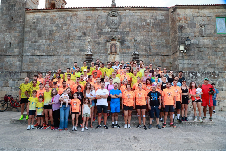 Cambados se tiñe de naranja con la III Quedada de Leo