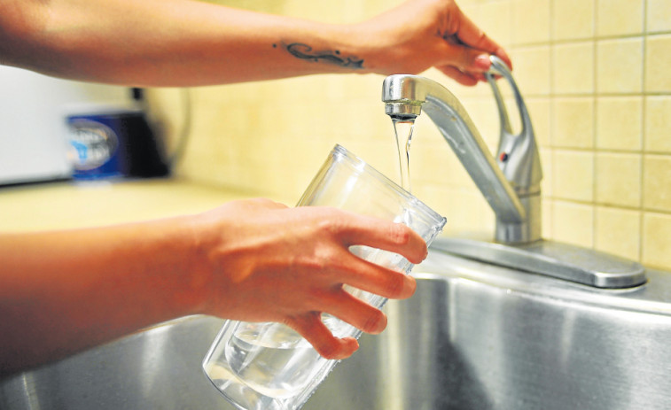 O Salnés hará cortes puntuales de agua para garantizar el suministro