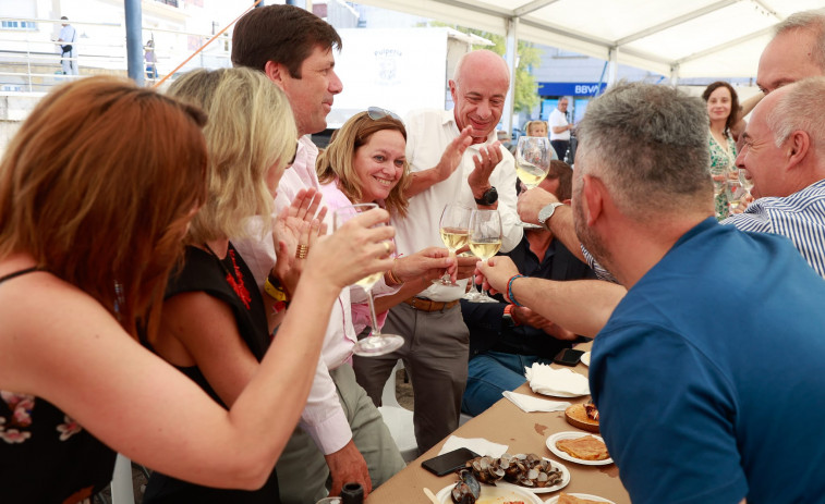 Mariscos, pan, fiesta y tradición, así se presenta el fin de semana en Arousa