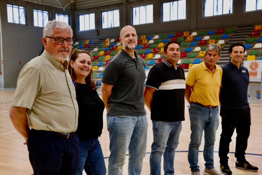 El Mariscos Antón Cortegada completa su nueva plantilla