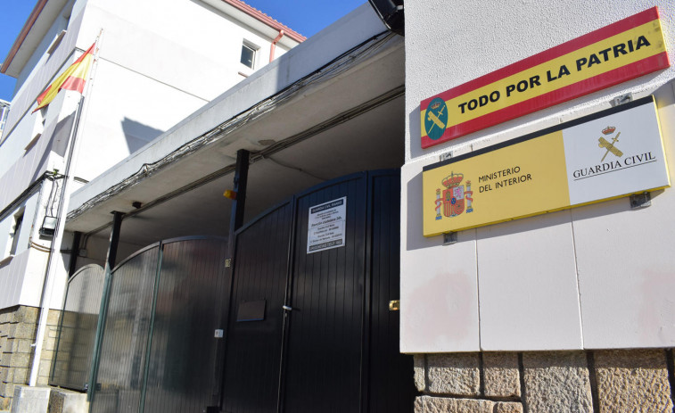 Roban equipos de luz y sonido y botellería por valor de 2.000 euros a la asociación Festival Rock in Rian