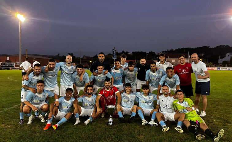 El Villalonga FC vence al Céltiga en los penaltis y se lleva el Trofeo Peña Celeste