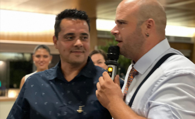 Miguel Barreiro Reiriz recibe la Poutada de Ouro de la Cofradía da Dorna por su implicación en todos estos años