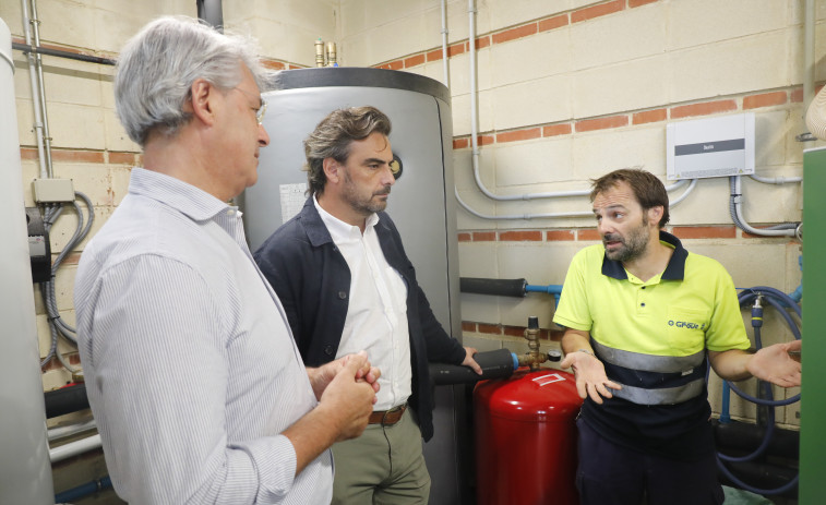 La Xunta verifica en el pabellón de deportes náuticos de O Grove las mejoras de eficiencia energética