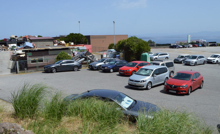 El acceso al matadero y punto limpio de Ribeira tendrá nuevo pavimento y recogida de pluviales