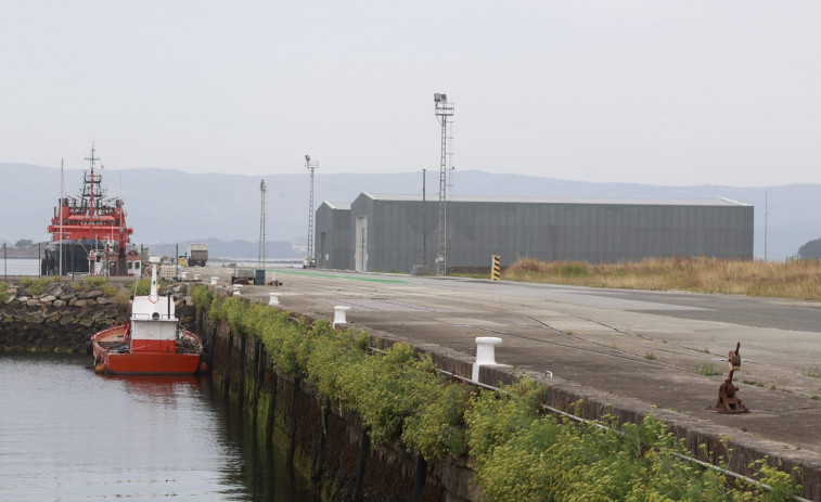 Polémica en O Ramal: El Concello de Vilagarcía requiere a los parquistas de Carril el cese de toda actividad en las naves por no tener licencia