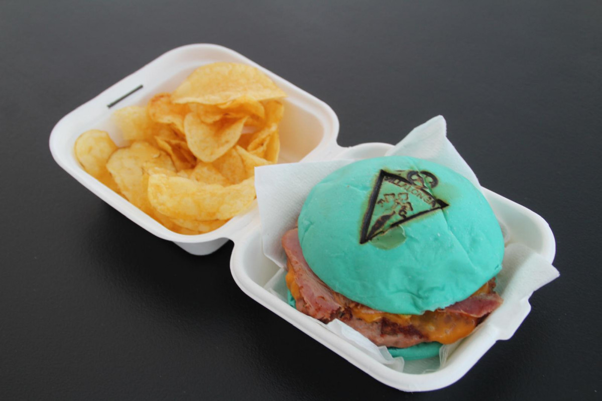 Hamburguesa celeste