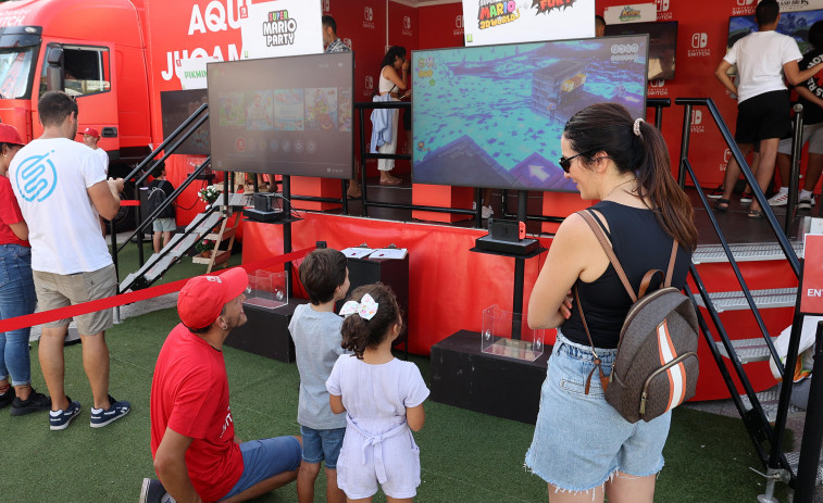 Sanxenxo se convierte en zona game con la acogida del Nintendo Switch 2 Tour