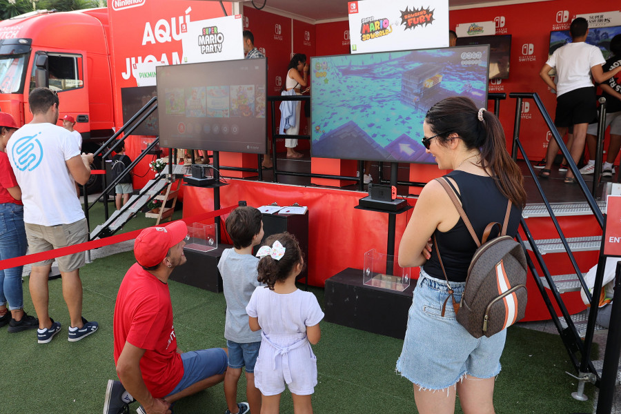 Sanxenxo se convierte en zona game con la acogida del Nintendo Switch 2 Tour