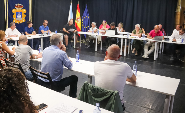Ribeira aprueba repartir más de 325.000 euros en subvenciones nominativas entre 36 entidades