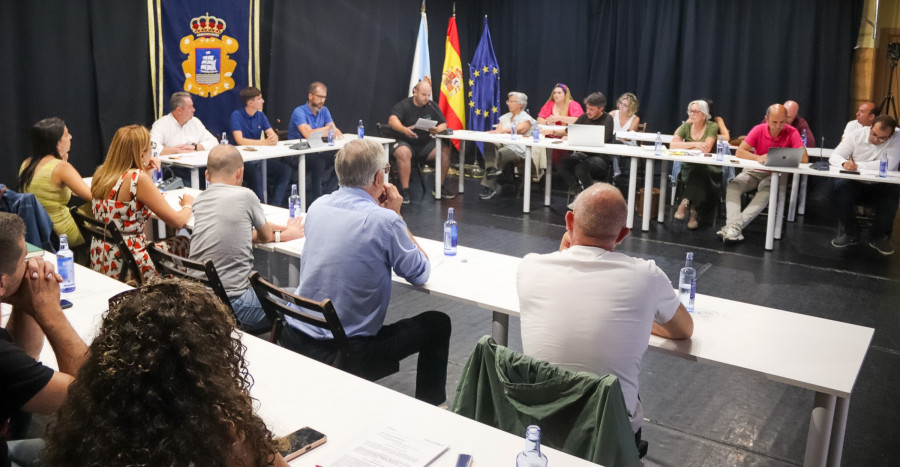 Ribeira aprueba repartir más de 325.000 euros en subvenciones nominativas entre 36 entidades