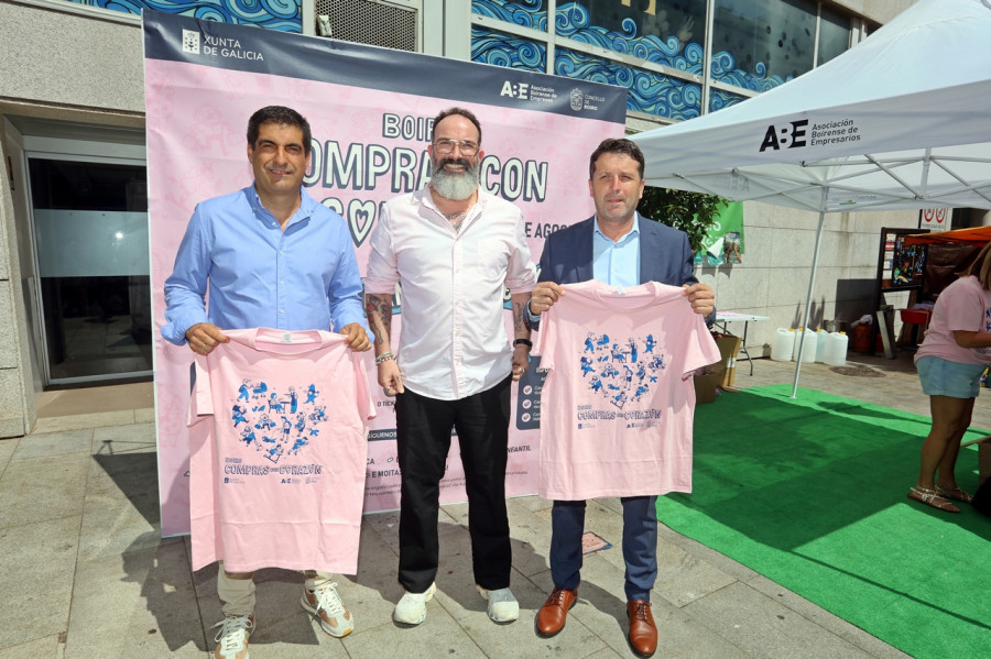 Medio millar de tapas de mejillón y cientos de rifas repartidas para promocionar al comercio boirense