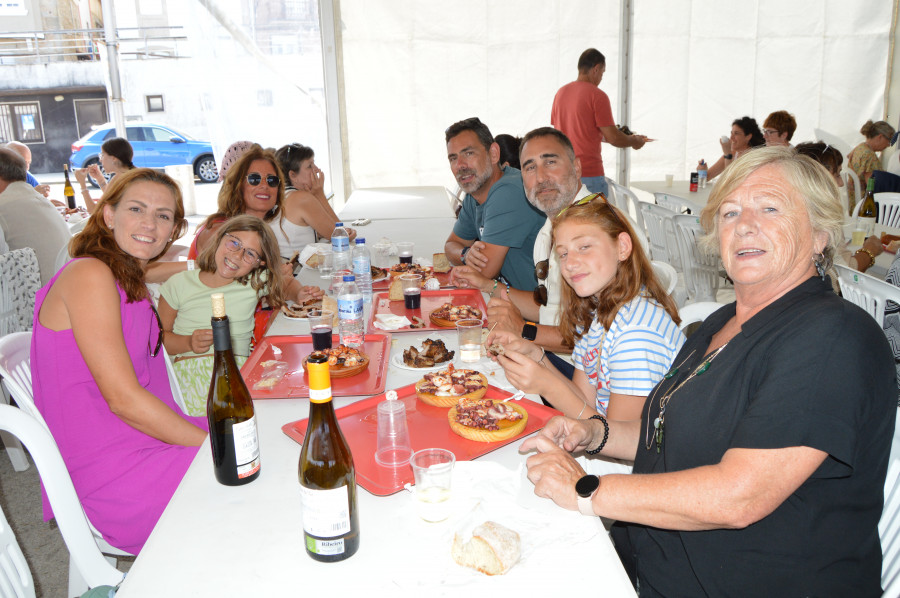 Despachadas más de 5.000 raciones de pulpo en Palmeira, en donde incluso se agotaron otras viandas