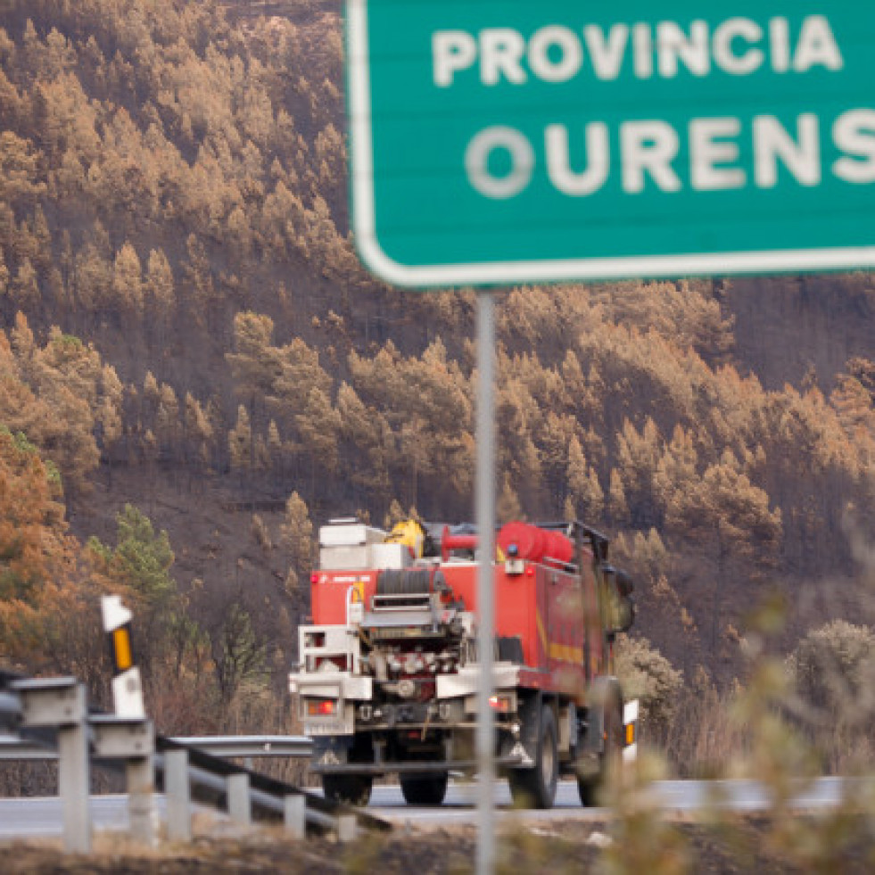 La UME despliega 22 patrullas en Ourense en misiones de vigilancia y presencia en incendios