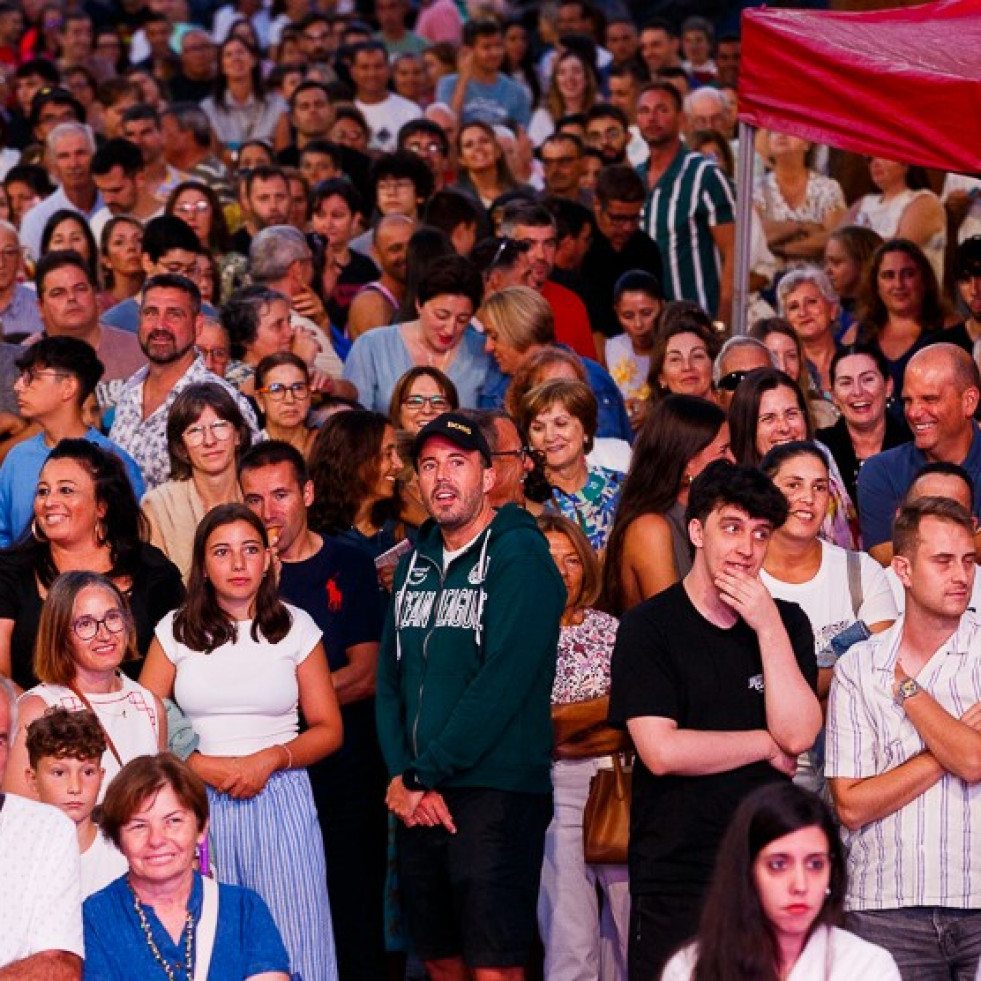 La ABE cifra en 8.700 rifas canjeadas por tickets de compra en la campaña “Boiro, Compras con Corazón”
