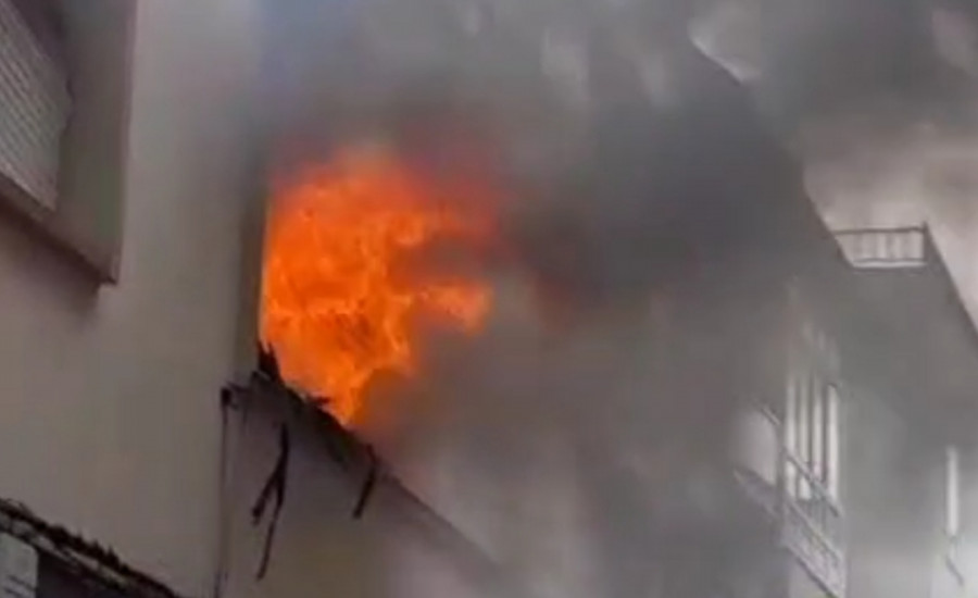 Seis personas, entre ellas un niño, fueron rescatadas y evacuadas de un incendio en un piso en A Pobra