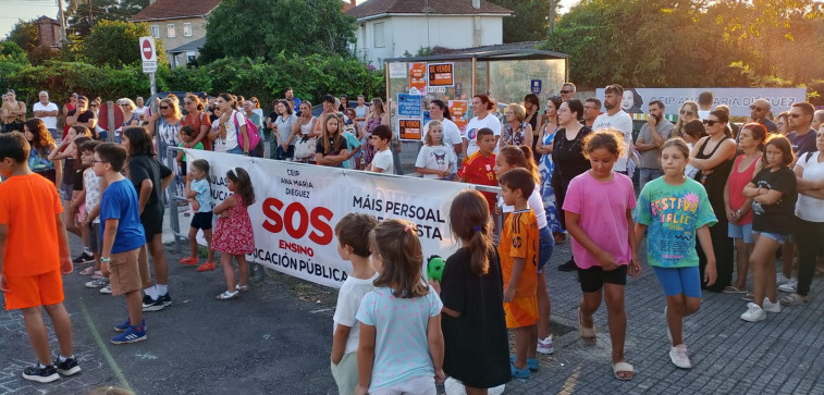 Los padres del colegio de Asados acuerdan no llevar a los alumnos a las aulas dende el inicio del curso escolar
