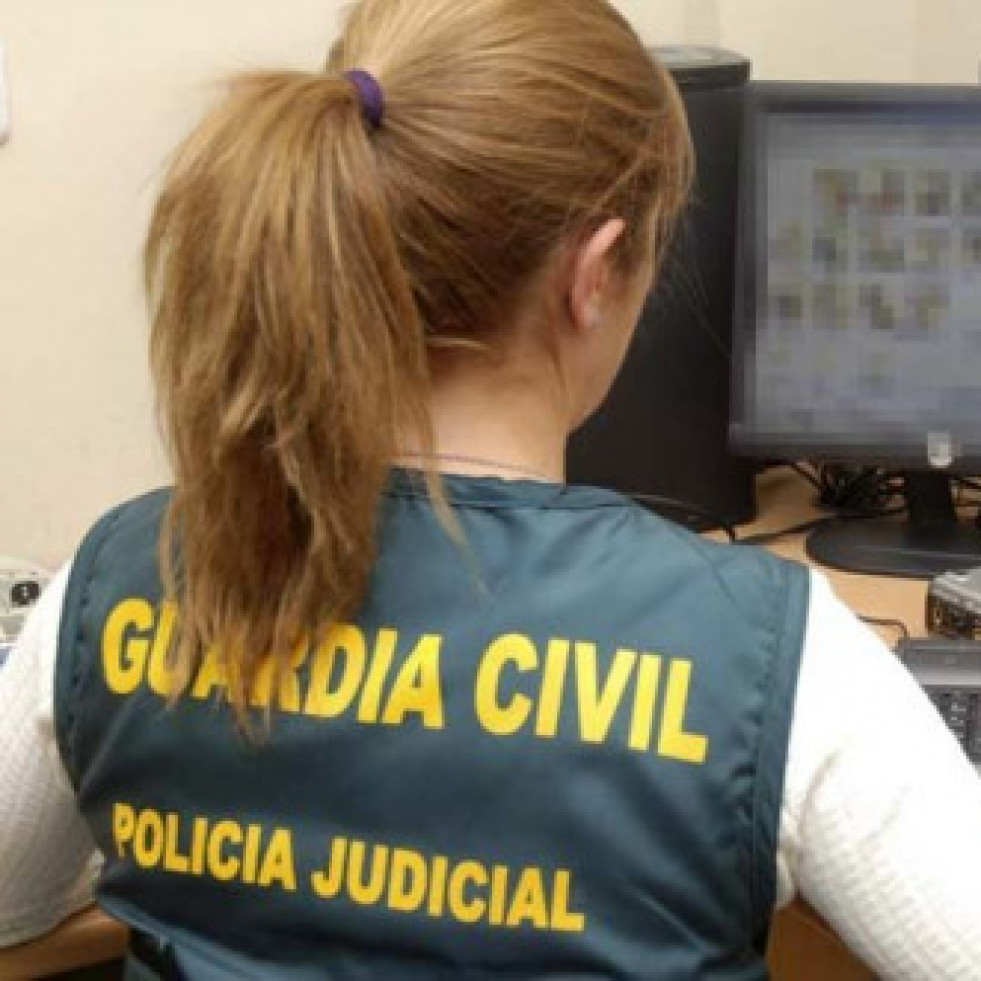 Detienen a dos personas, una de Lugo y una de Pontevedra, en un operativo contra distribución de material sexual infantil