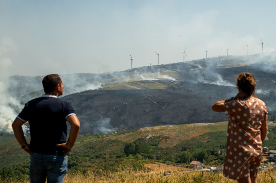 La Xunta anuncia la apertura de 16 oficinas en toda Galicia para dar atención directa a los afectados por el fuego