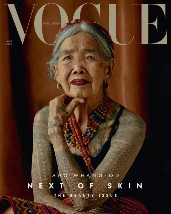 Portada vogue tatuadora indigena