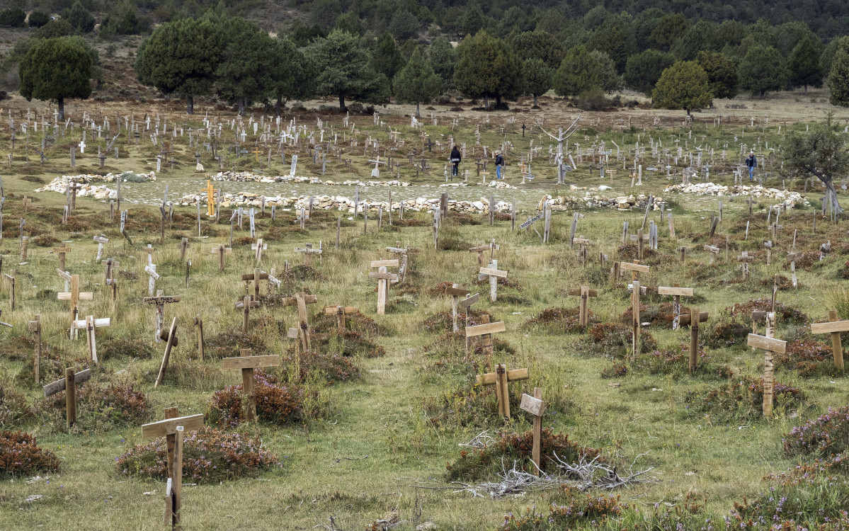 Cementerio de Sad Hill en Burgos, escenario donde se rodu00f3 una escena de la pelu00edcula El bueno, el feo y el malo.